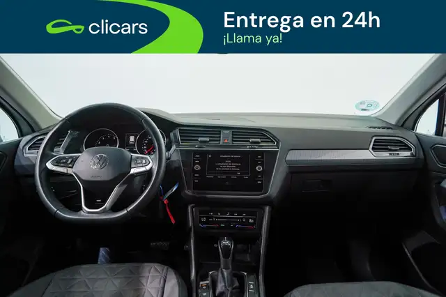Volkswagen Tiguan view 13