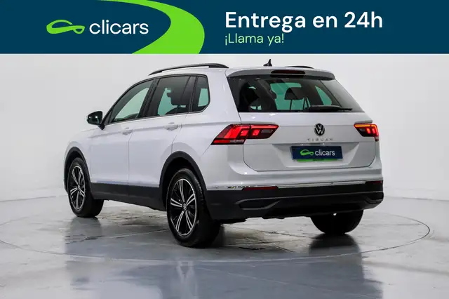 Volkswagen Tiguan view 9