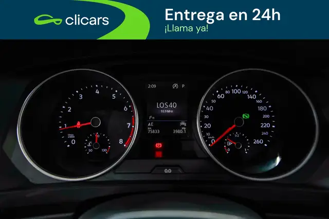 Volkswagen Tiguan view 15