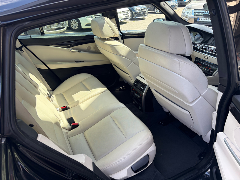 BMW 550 550 i GT xDrive*1.HAND*PANORAMA* — photo 11