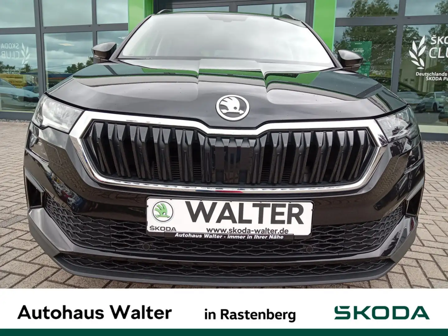 Skoda Karoq 1.0 TSI Style Plus SHZ FSE LED KLIMA Schwarz - 2