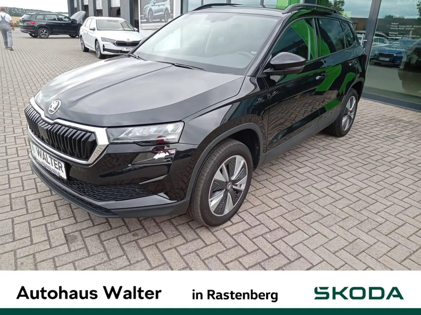 Skoda Karoq 1.0 TSI Style Plus SHZ FSE LED KLIMA Schwarz - 1
