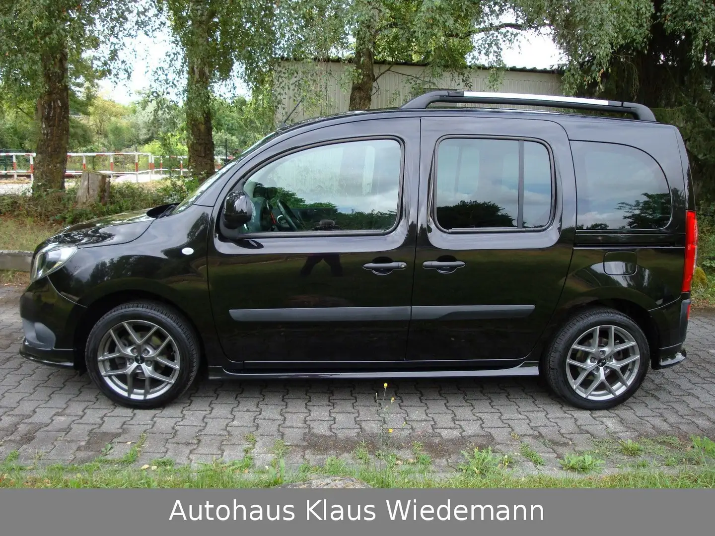 Mercedes-Benz Citan 112 Tourer Edit. Aut.- 3.Hd./orig. 78 TKM Schwarz - 2