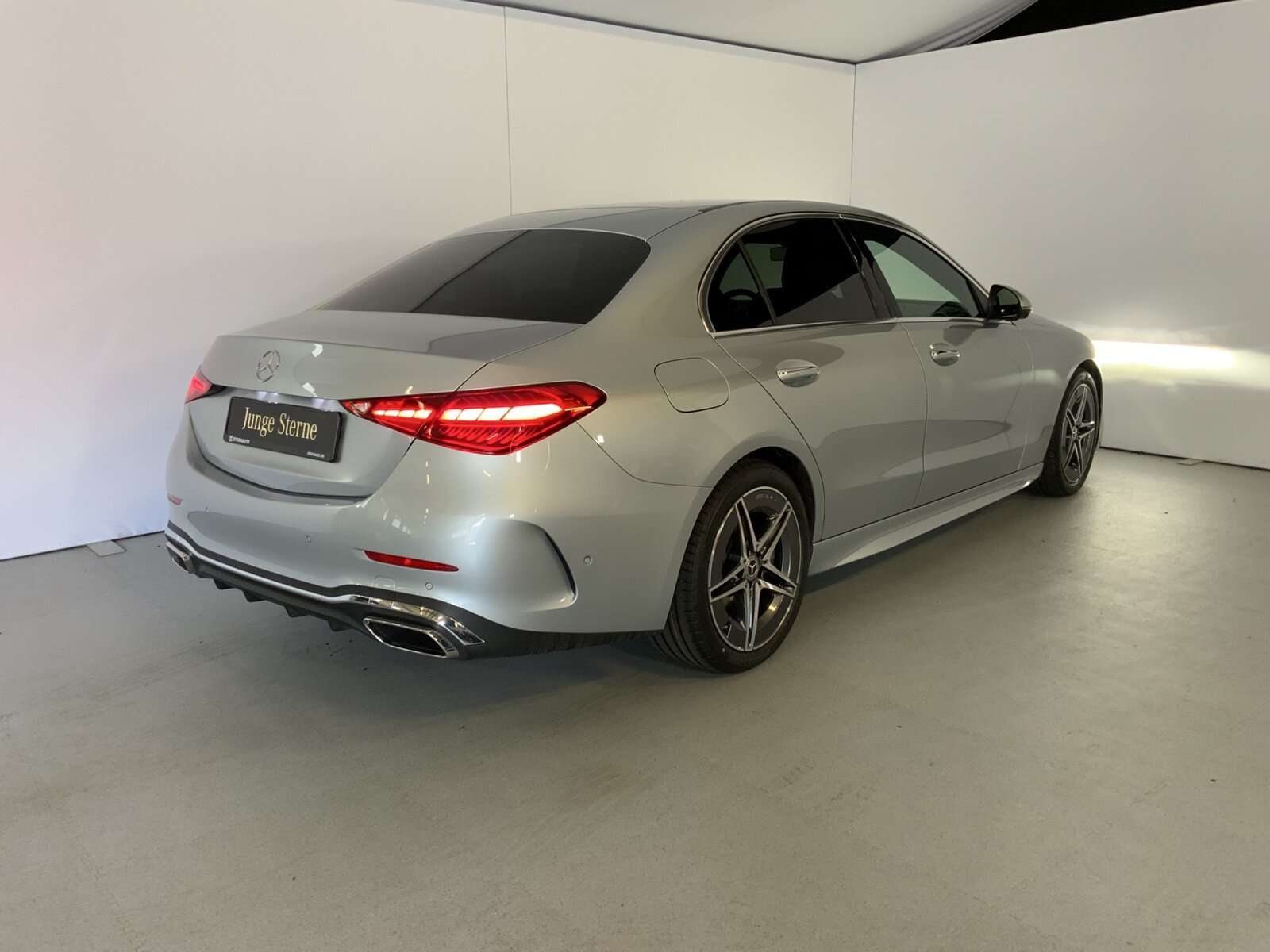 Mercedes-Benz C 200