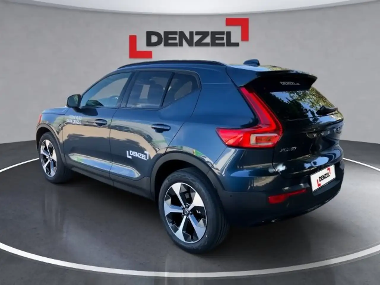 Volvo XC40 2026