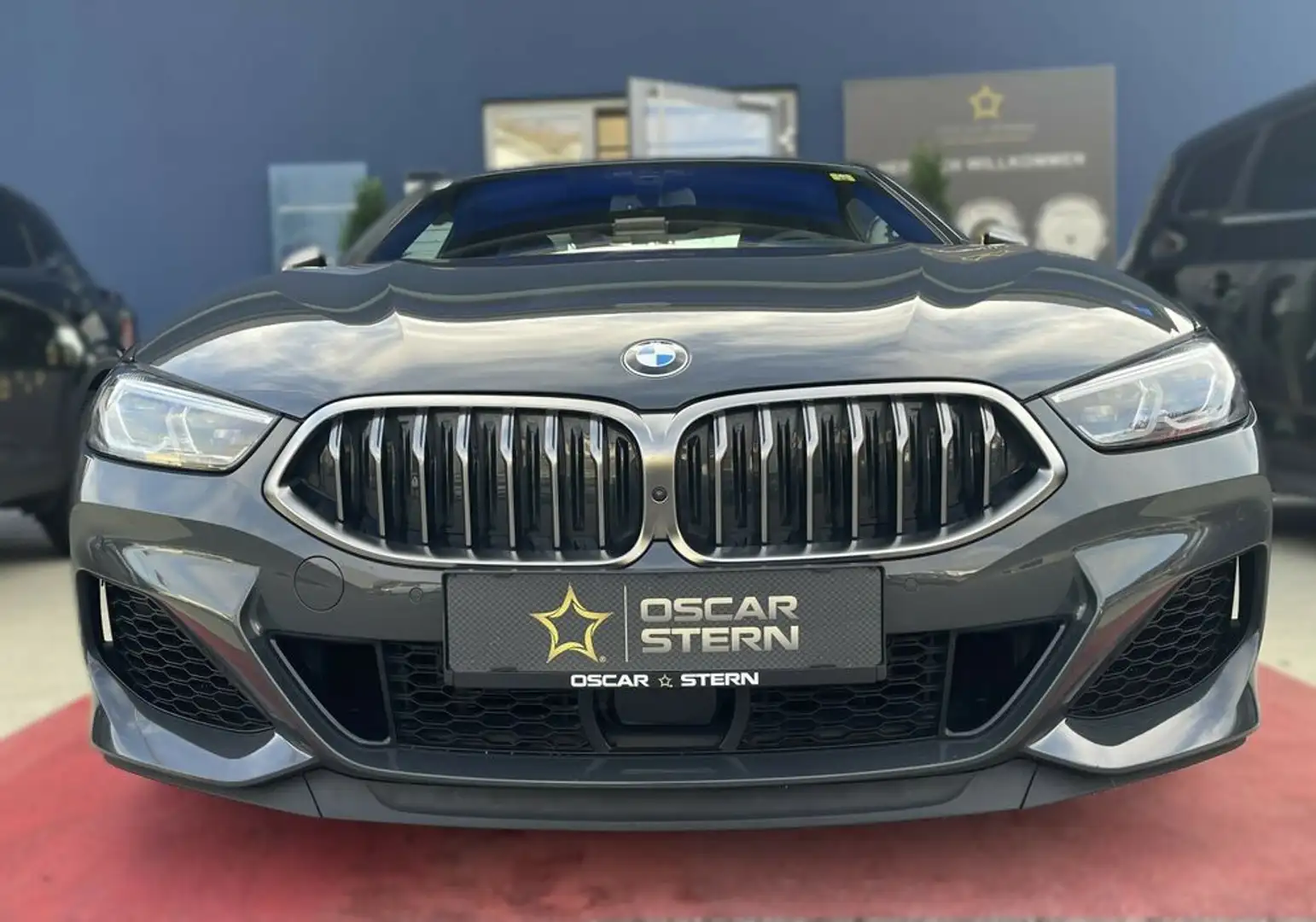 BMW 850 M850i xDrive Coupé 4,4 l Grijs - 2