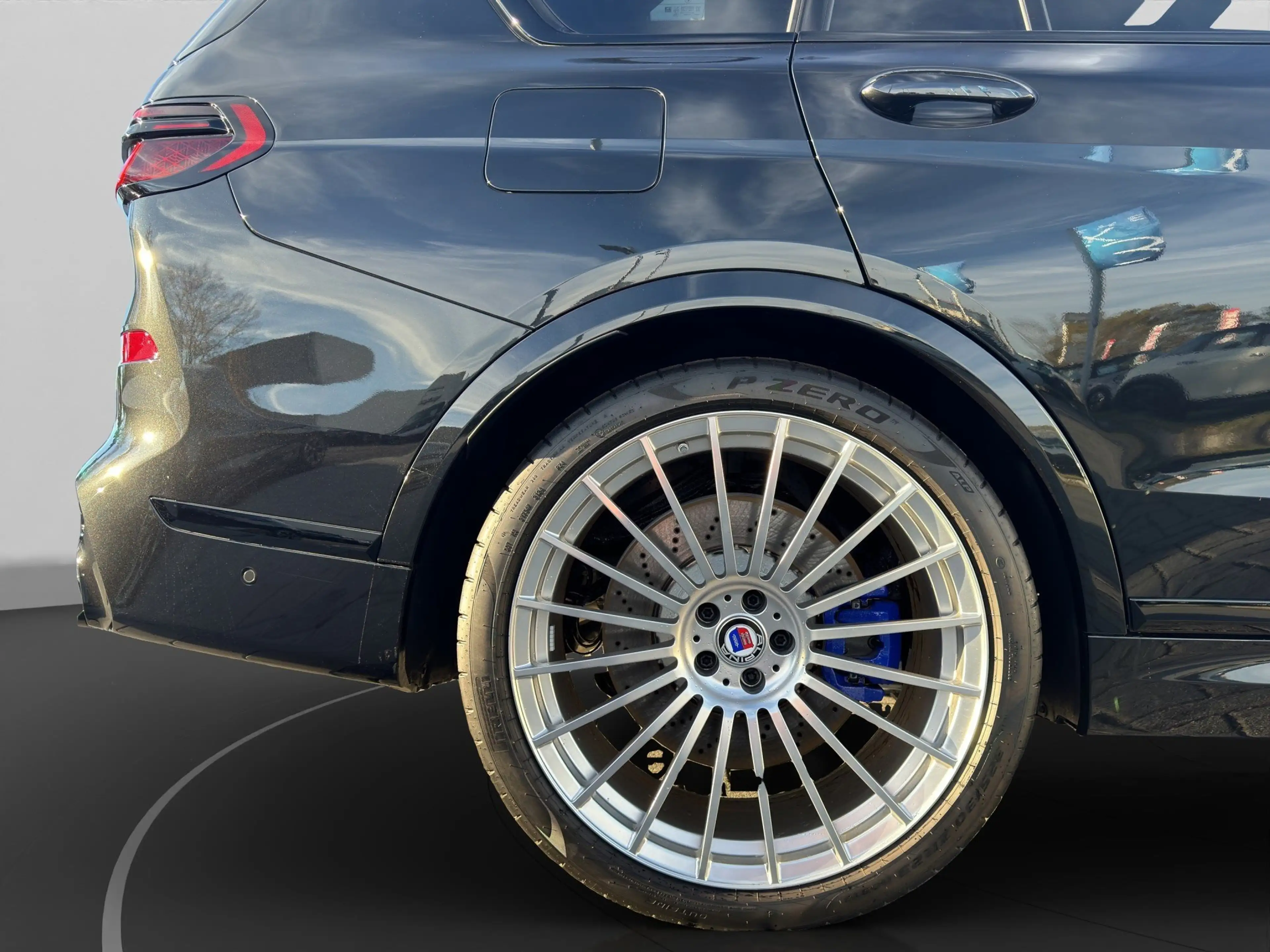 Alpina XB7 Manufaktur Allrad — photo 12