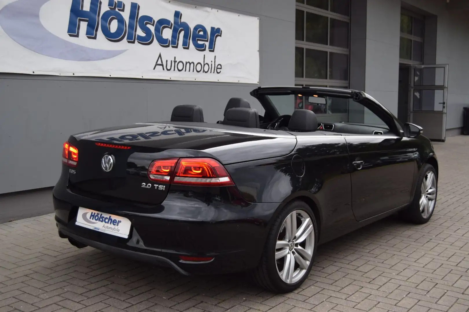 Volkswagen Eos 2.0 TSI DSG Exclusive,Navi,Leder,Parks,V&H,, Schwarz - 2