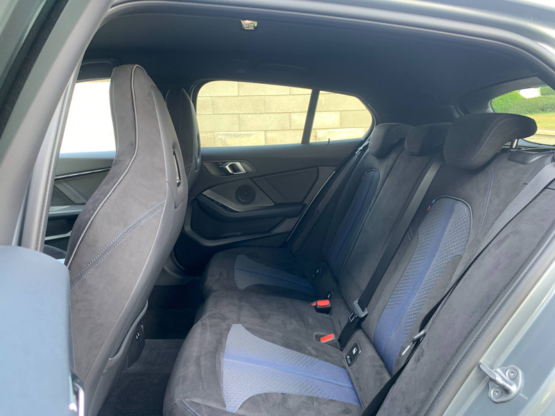 BMW 118 118iA OPF — photo 11