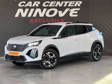54 kWh Allure / Okenite White / Navigatie / Apple & Android Auto