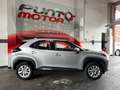 Toyota Yaris Cross 120H Adventure Gris - thumbnail 10