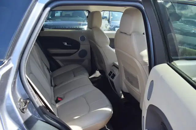 Land Rover Range Rover Evoque view 10