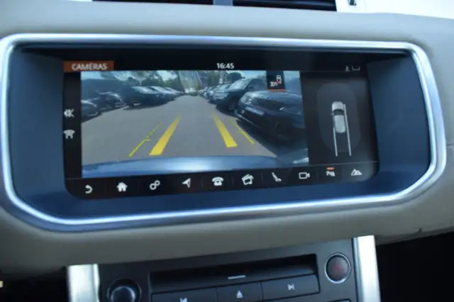 Land Rover Range Rover Evoque view 6