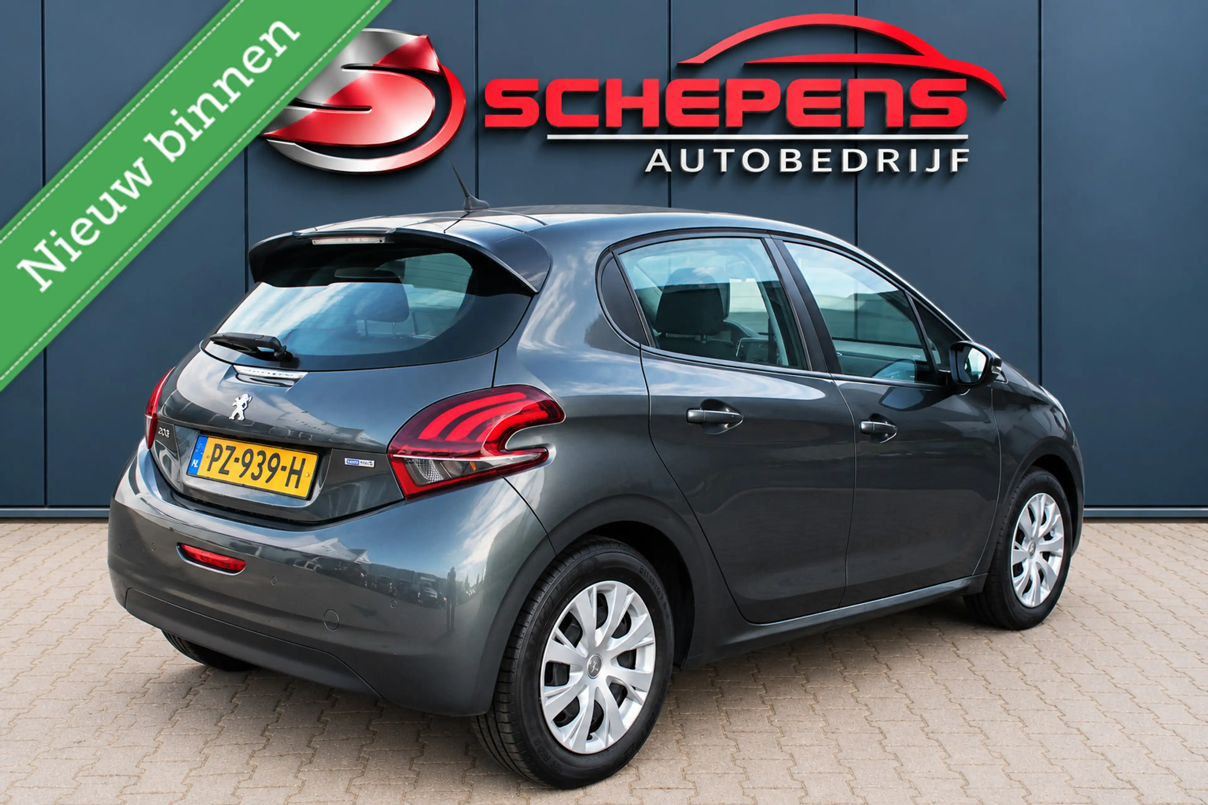 Peugeot 208 1.2 PureTech | Navi | Parkeersensoren | Cruise — photo 2