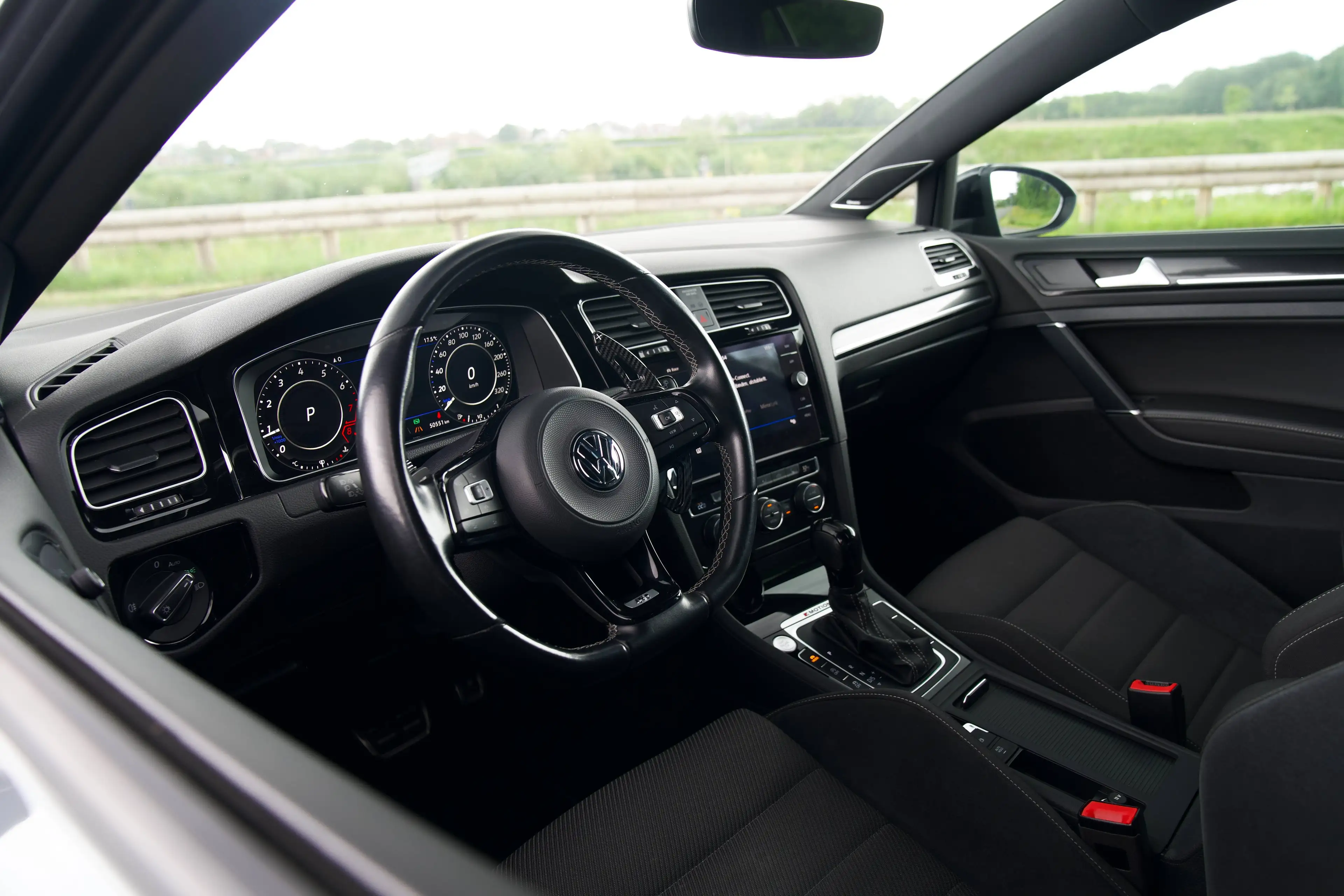 Volkswagen Golf R 7.5 | 4 MOTION | 340 PK | APR VW POWER UNIT | DYNAUDIO — photo 14