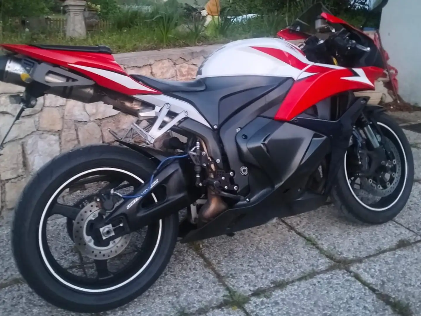 Honda CBR 600 RR Rosso - 2