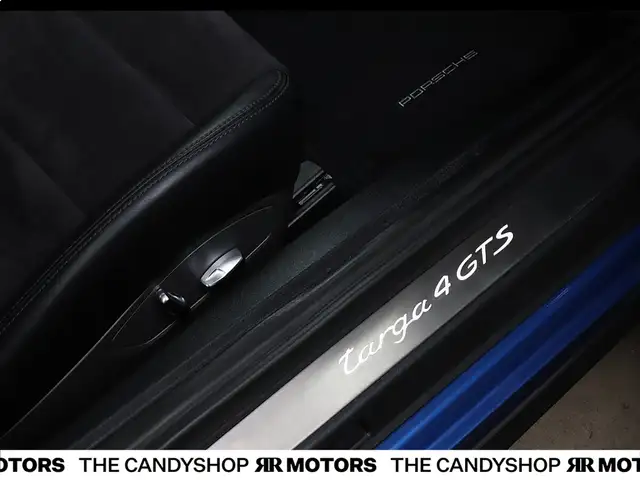 Porsche 991 911 991.1 Targa 4 GTS *Saphierblau_Metallic*BOSE* Ansicht 23
