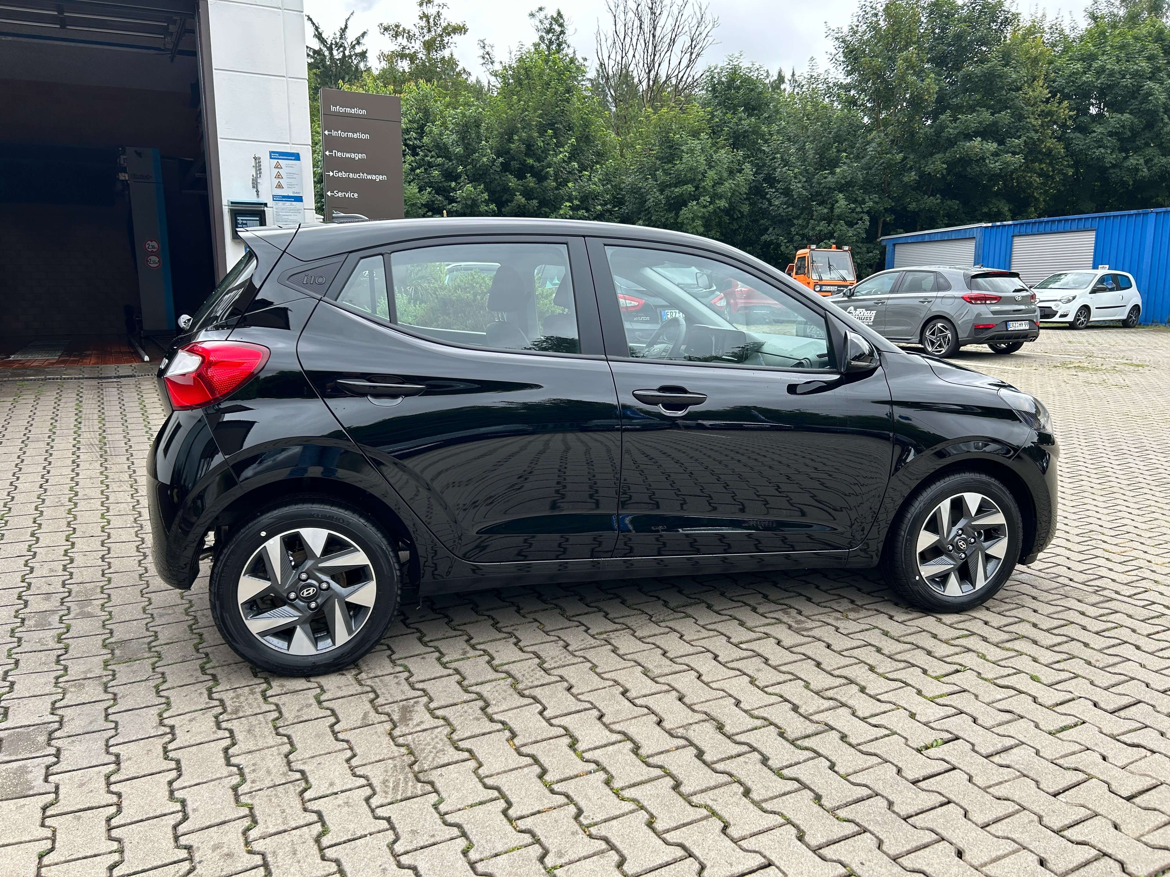 Hyundai i10