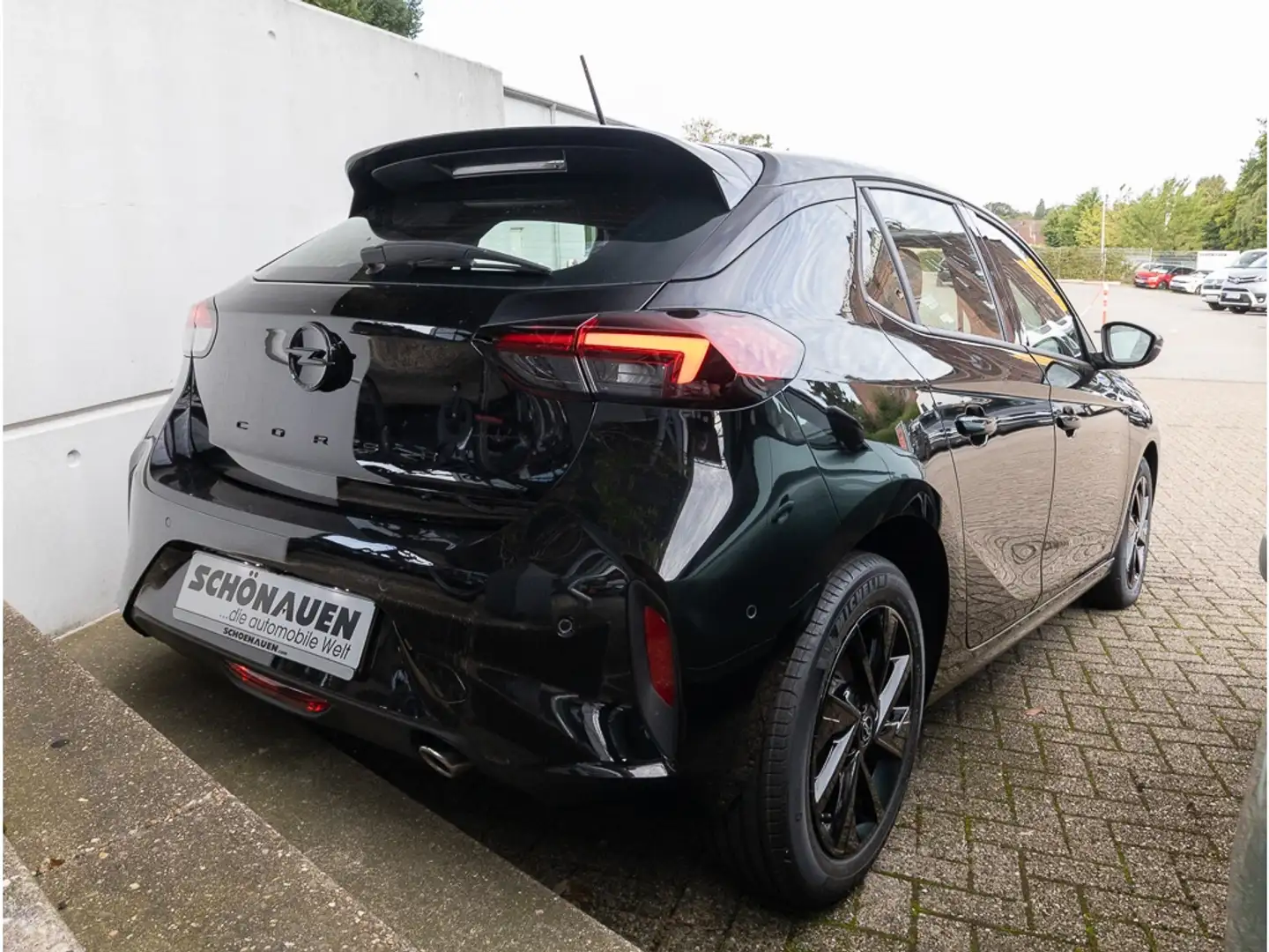 Opel Corsa GS, 1.2 Direct Injection LED ACC Apple CarPlay And Schwarz - 2