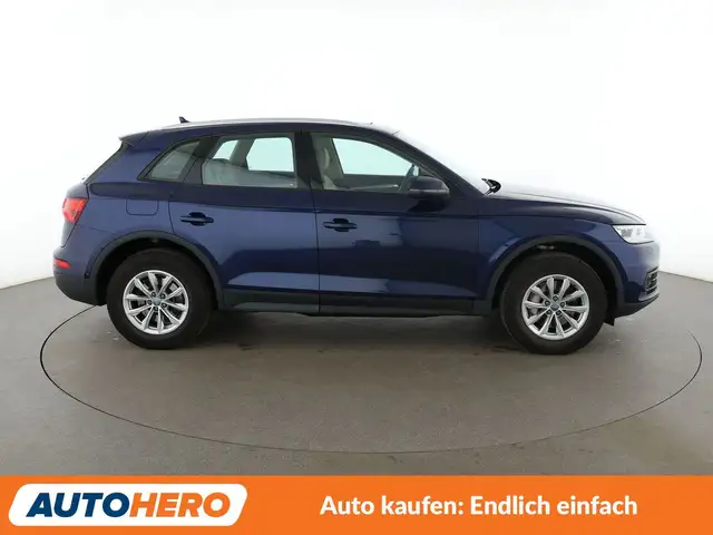 Audi Q5 view 7