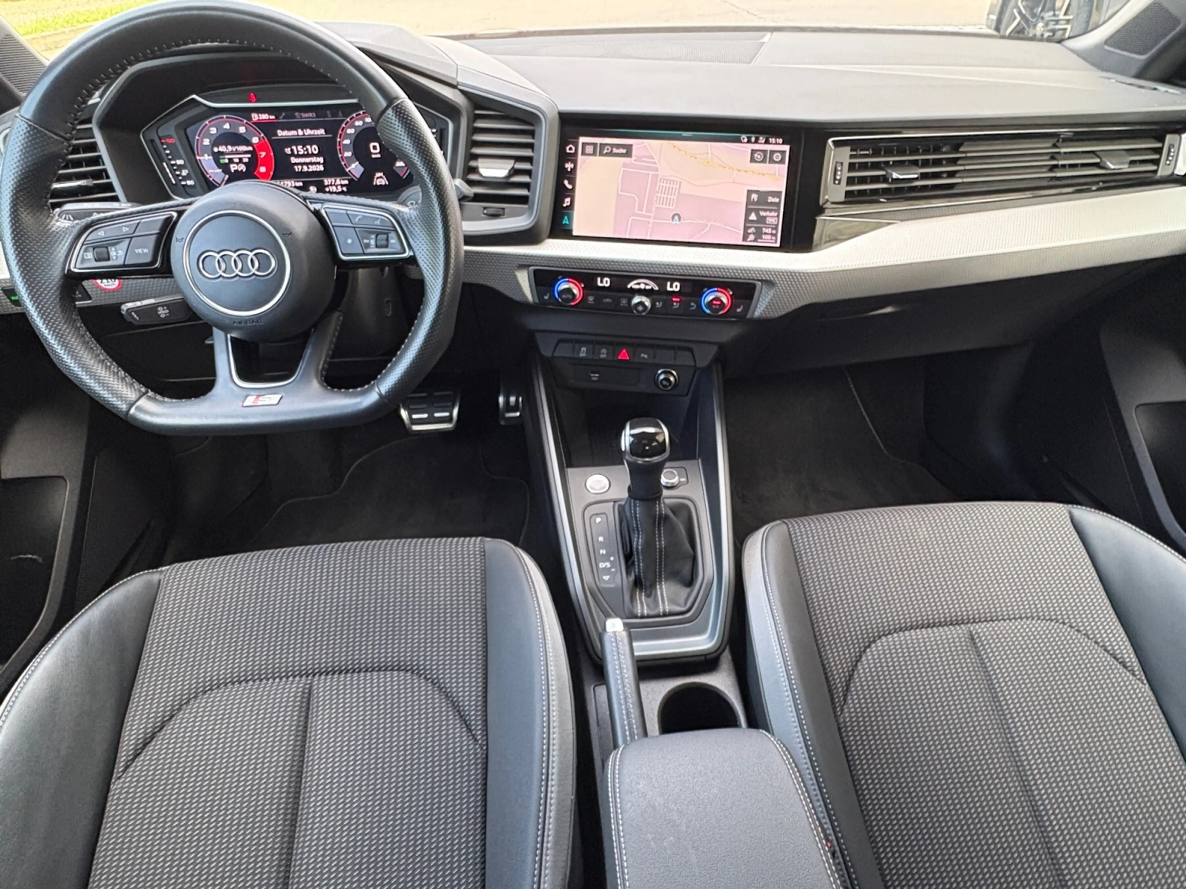 Audi A1 Sportback 30 TFSI S-Line MMI LED Kamera — photo 10