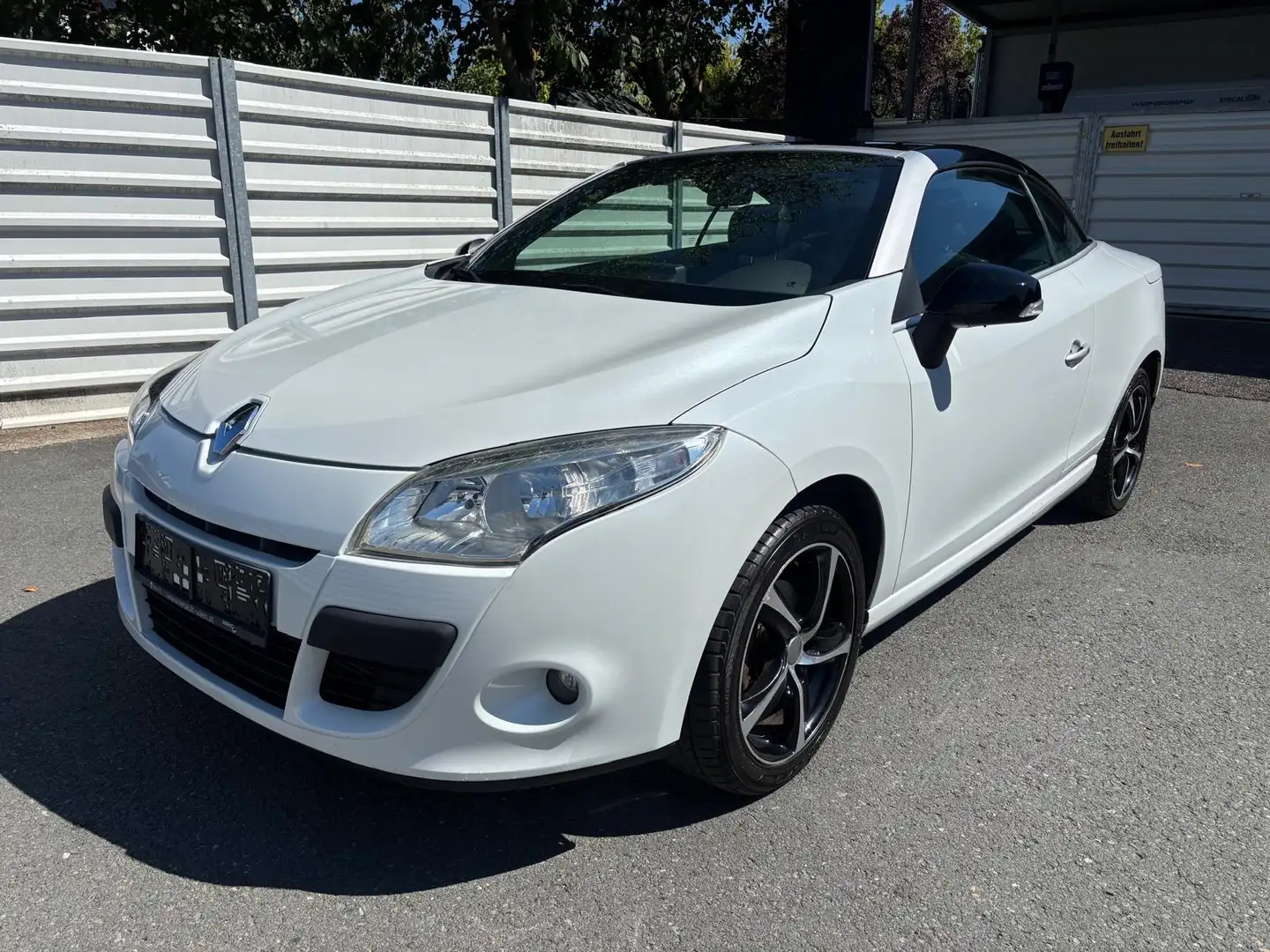 Renault Megane dCi 110 DPF Dynamique Weiß - 1