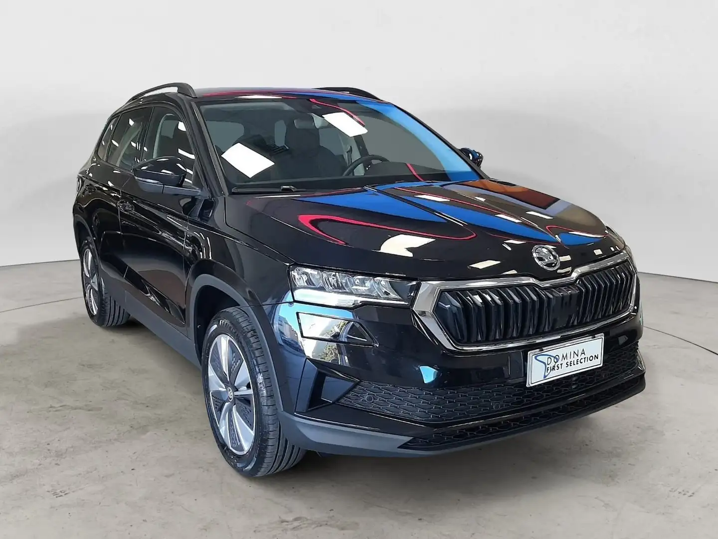Skoda Karoq 2.0 TDI EVO SCR 115 CV DSG Executive Nero - 2