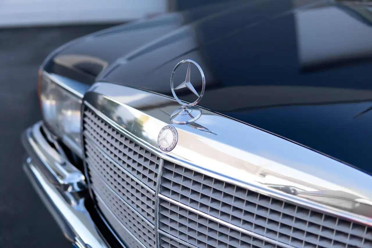 Mercedes-Benz 450 SEL 6.9, foto 11