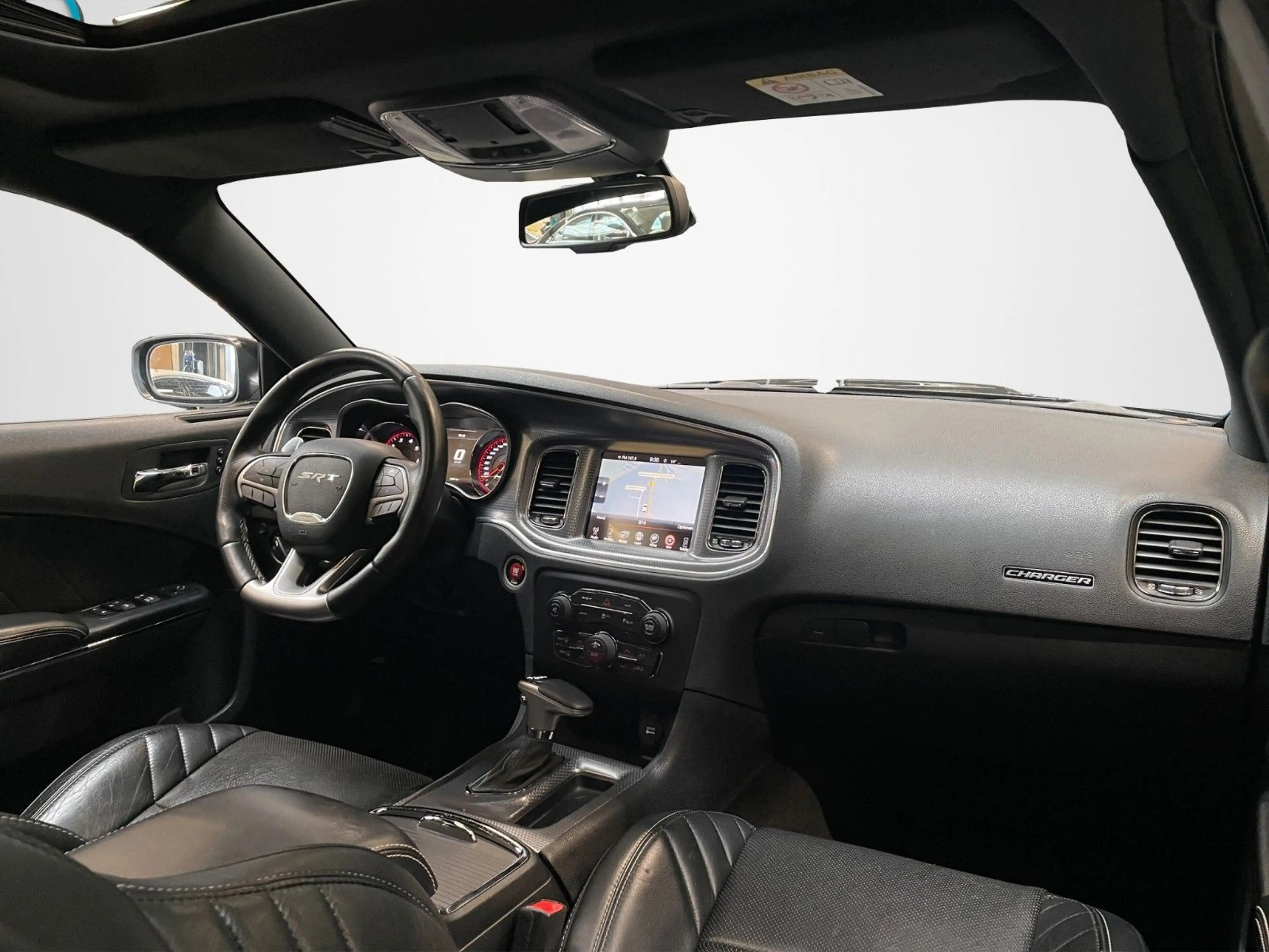 Dodge Charger SRT Hellcat — photo 12