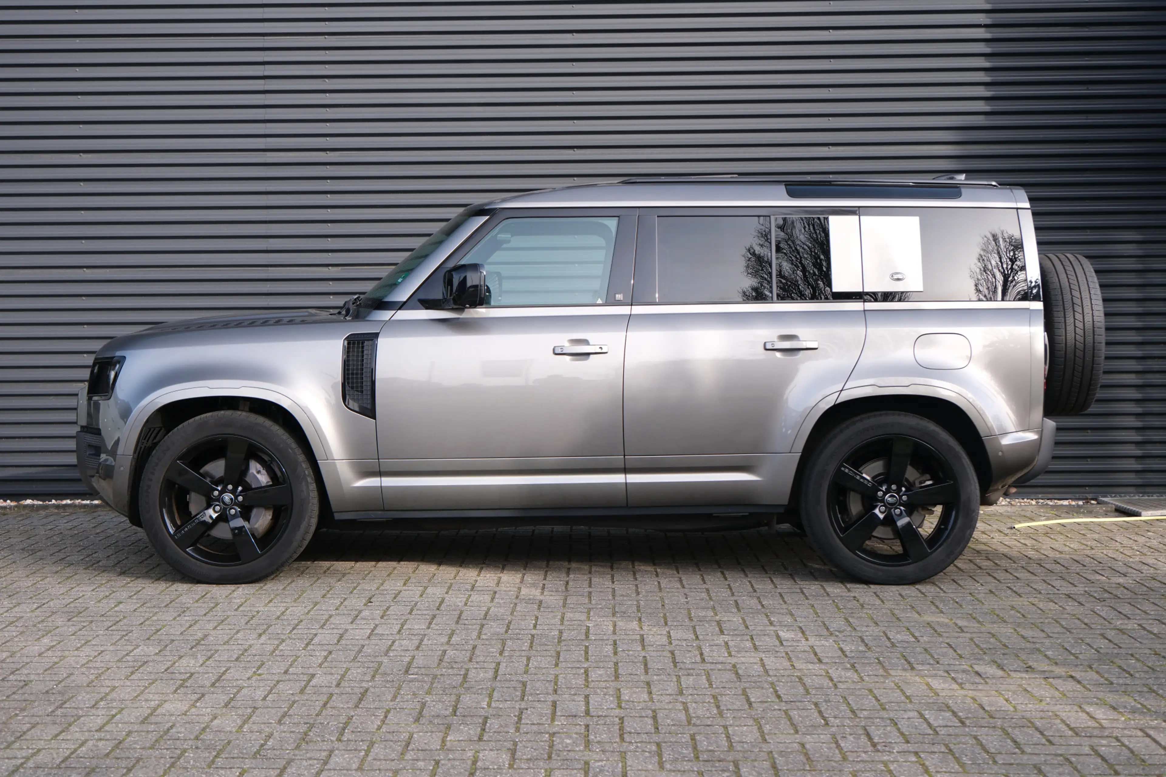 Land Rover Defender 110 2.0 P400e 110 XS | Koelkast | Cold Climate Pac — photo 15