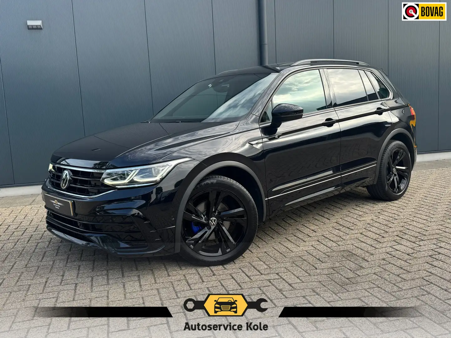 Volkswagen Tiguan 1.5 TSI R-Line Blackstyle * Panorama * Stoelverwar Negro - 1