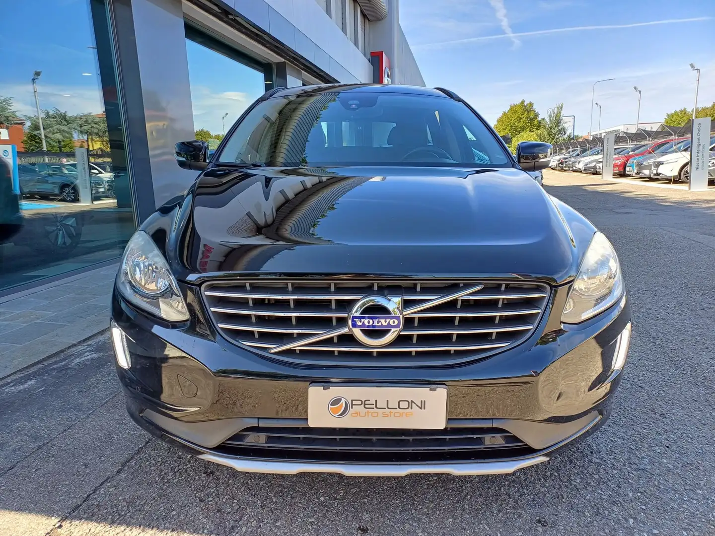 Volvo XC60 D3 Geartronic 150cv GARANZIA -1°PROP Nero - 2