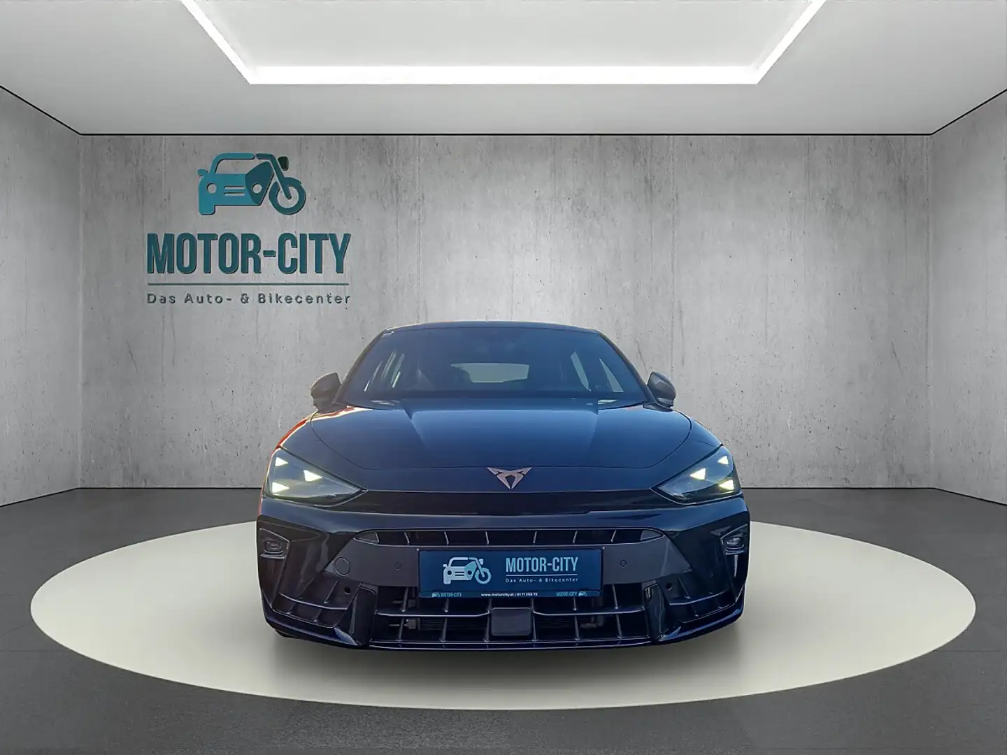 CUPRA Leon 1.5 eTSI 150 PS ACT Cupra DSG Schwarz - 2