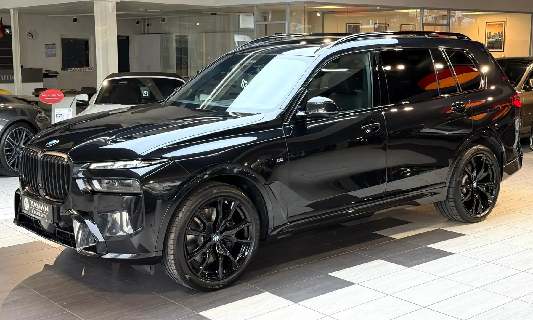 BMW X7 xD 40 d M Sport Pro*Pano-Sky*StHzg*7-Sitz*H&K Чёрный - 2