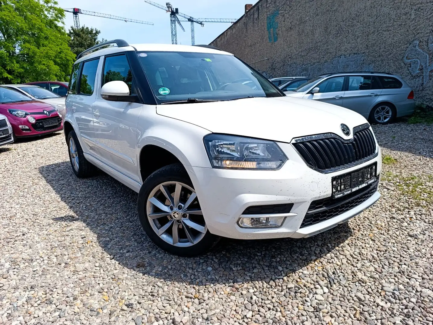 Skoda Yeti Ambition-1.HAND-AHK-KLIMA-SHZG Weiß - 1