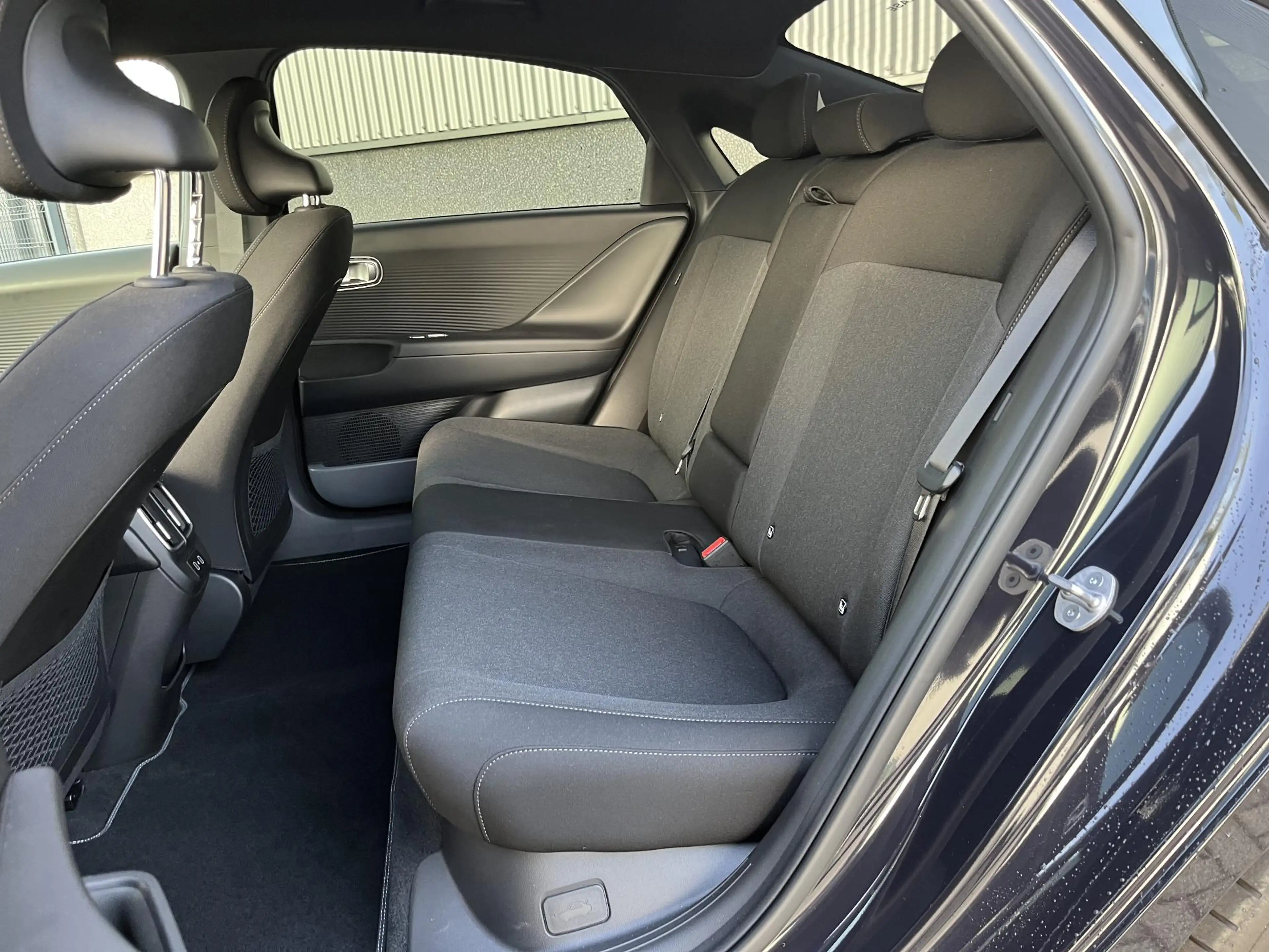 Hyundai IONIQ 6 77,4 kWh 229pk RWD Connect | DEMO — photo 9