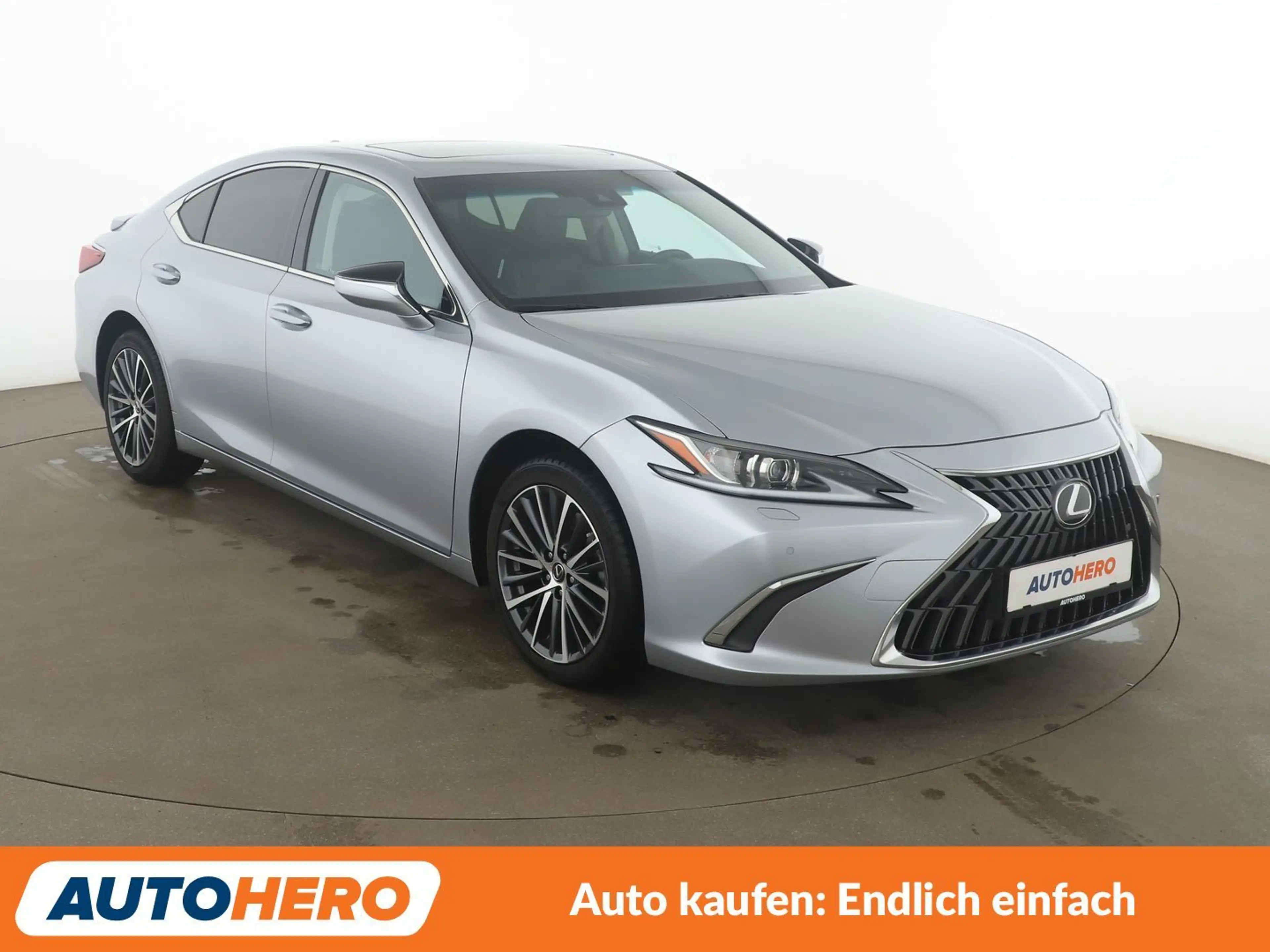 Lexus ES 300 ES 300h Business Aut.*NAVI*LED*TEMPO*CAM*PDC*SHZ* — photo 8