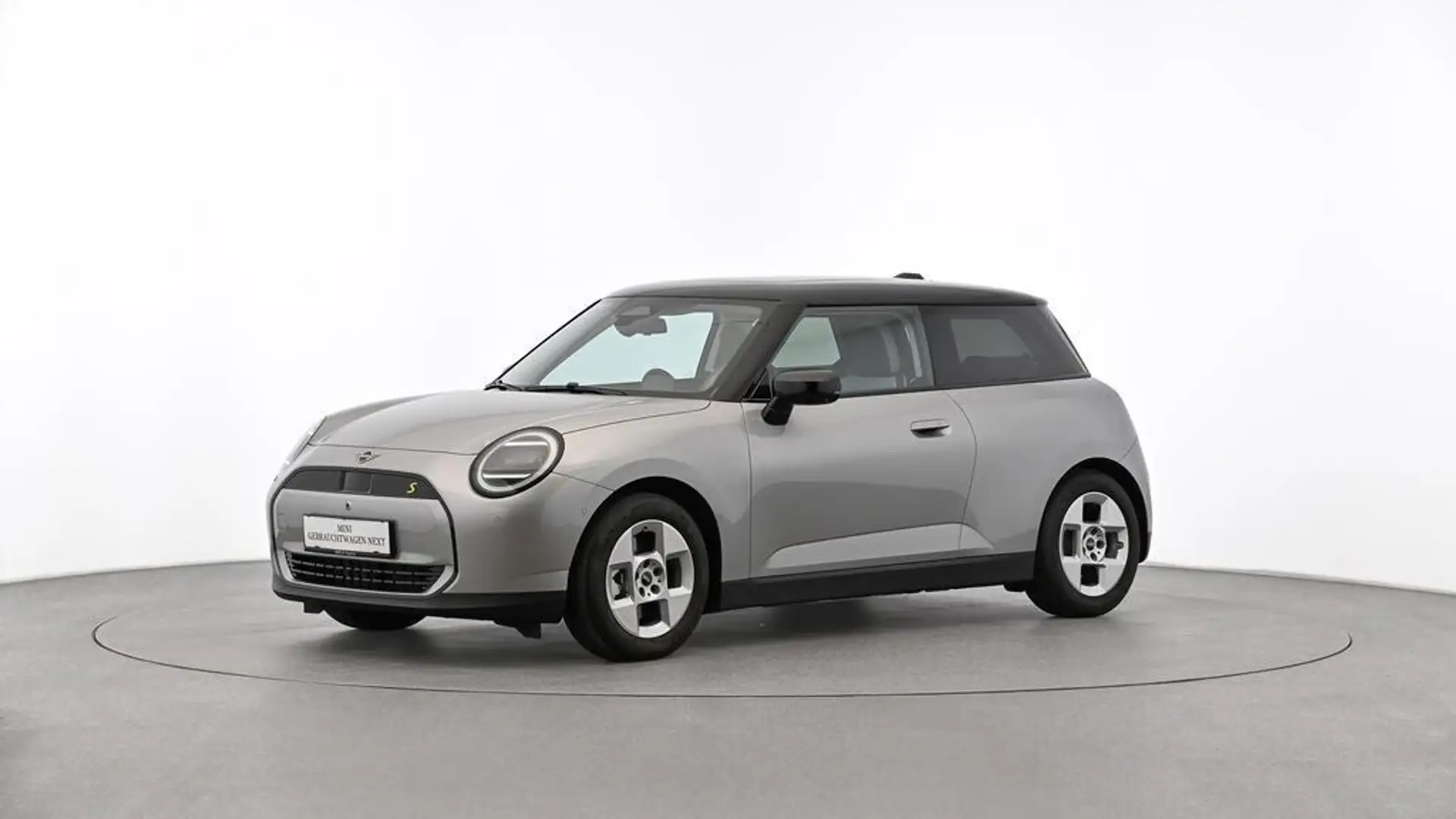 MINI Cooper SE Silber - 2