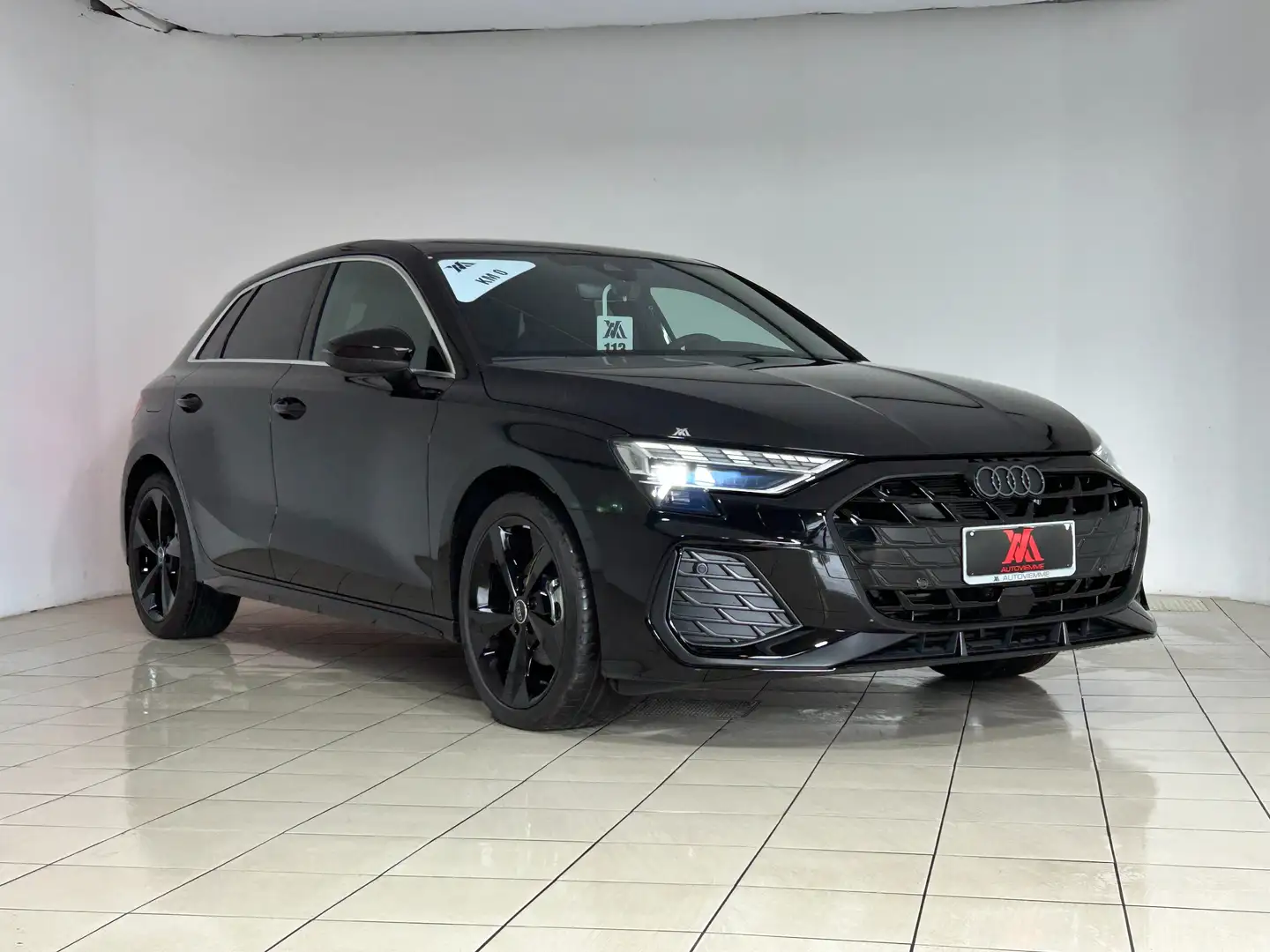 Audi A3 SPB S line + tetto apribile My2025 restyling Noir - 1