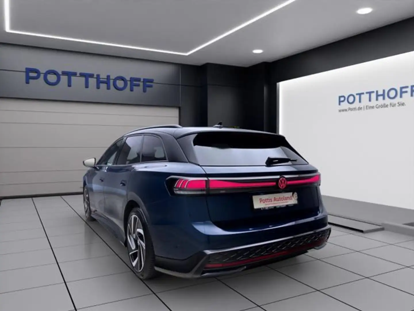 Volkswagen ID.7 Tourer 4M GTX AHK IQ.LIGHT NAVI ACC Blau - 2