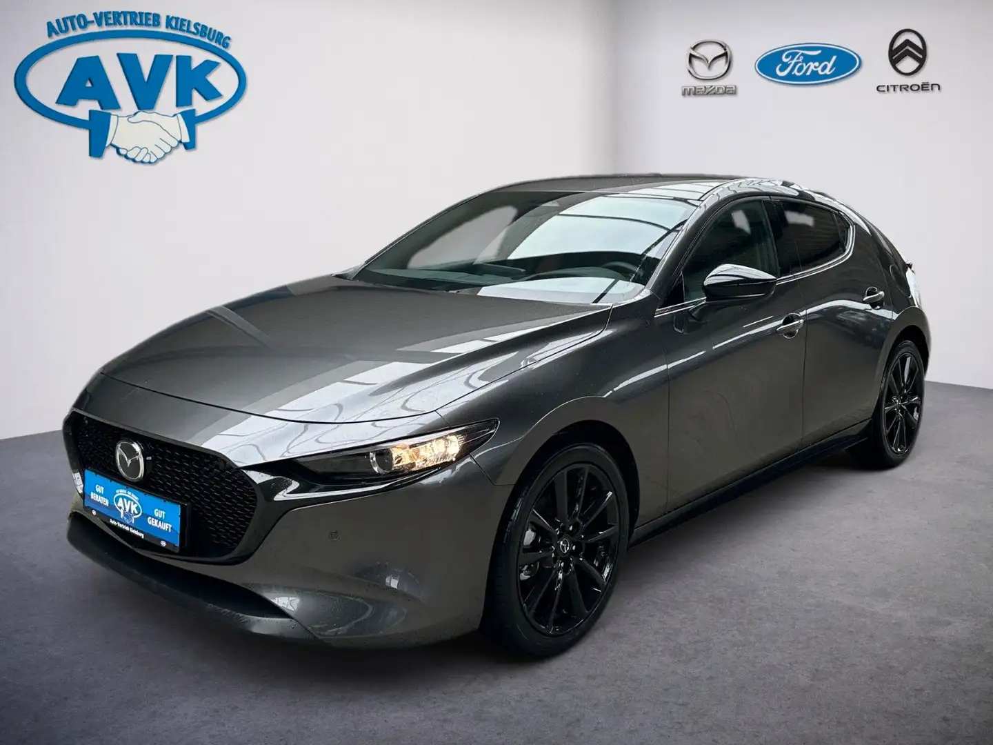 Mazda 3 SKYACTIV G-150 Nagisa AUT. Gris - 2