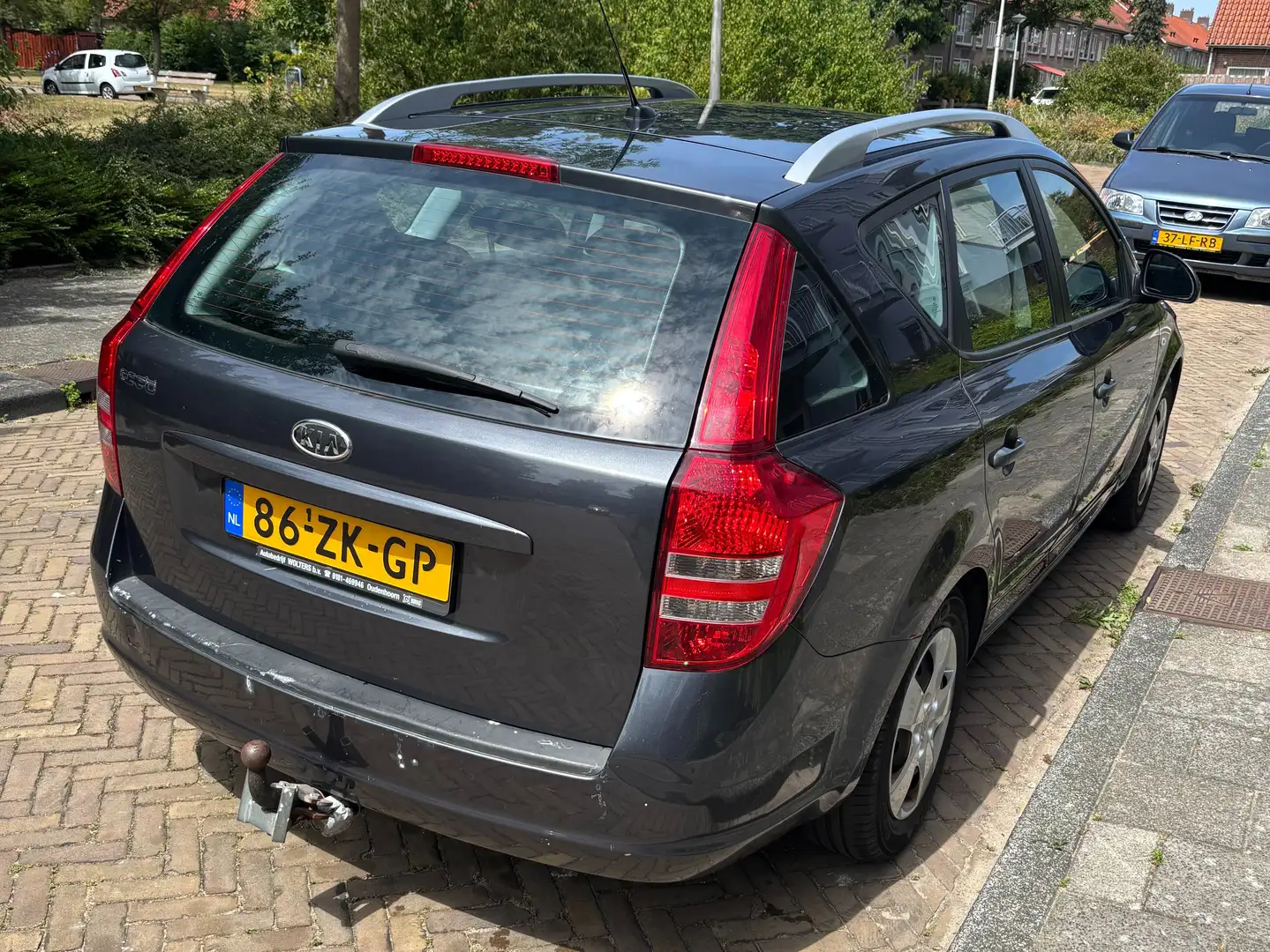 Kia Ceed / cee'd Ceed / cee'd 1.4 X-tra Gris - 2