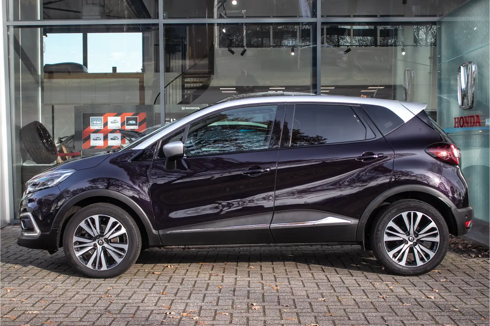 Renault Captur 1.2 TCe Initiale Paris Automaat - Panodak | Leder Violett - 2