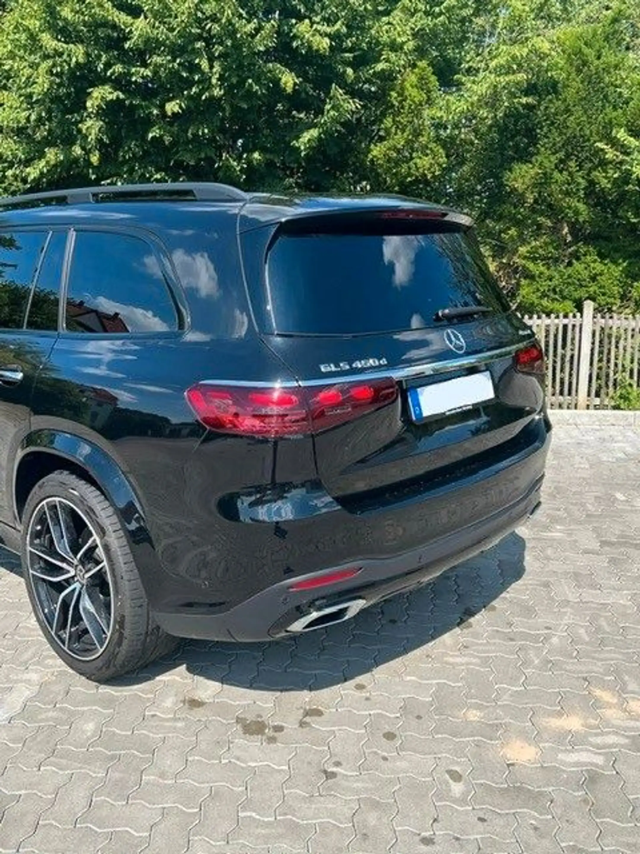 Mercedes-Benz GLS 450 d 4Matic AMG Pano 7Sitzer 23" — photo 2