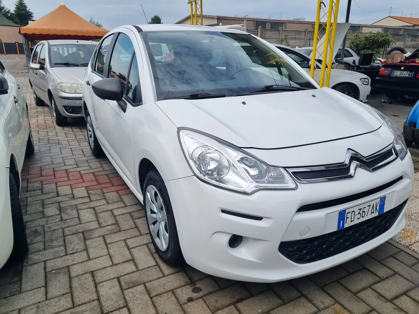 Citroen C3 1.6hdi van Bianco - 1