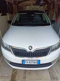 Rapid 1.2 tsi Ambition 105cv