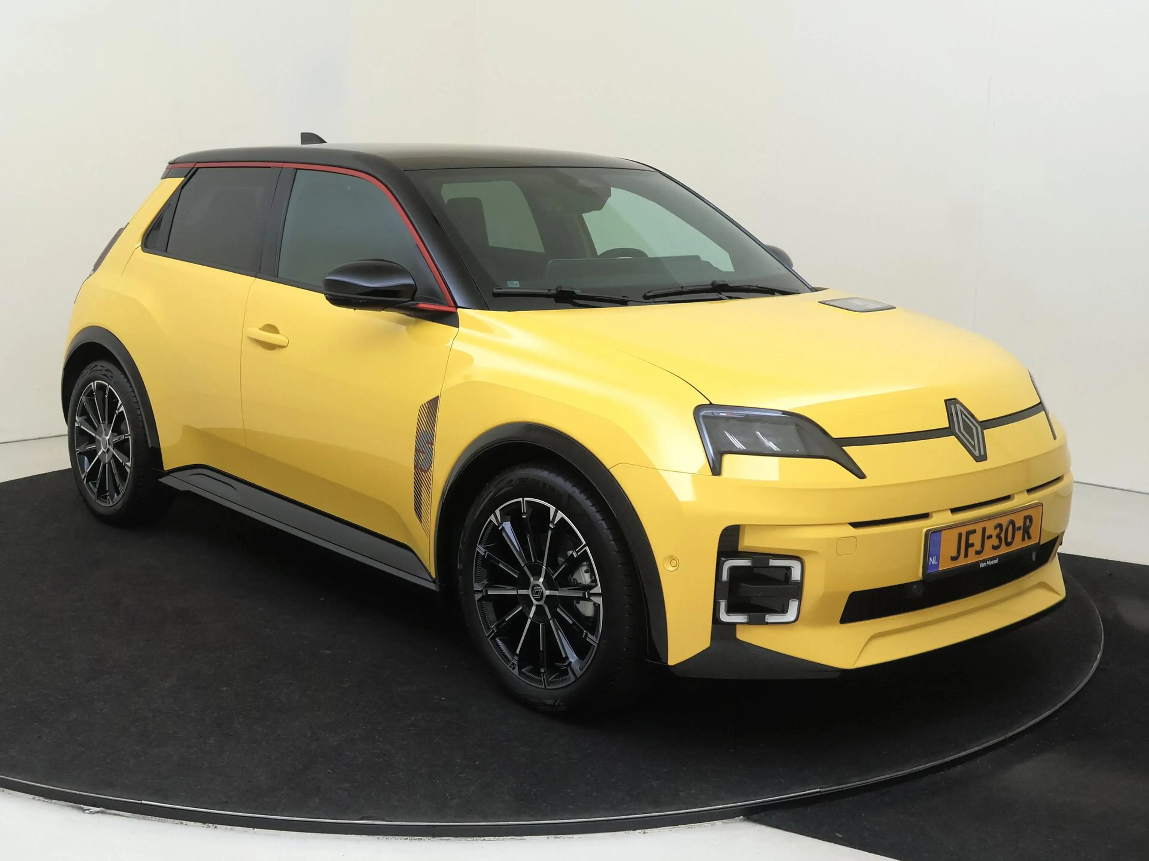 Renault R 5 comfort range iconic cinq 52 kWh 150 PK | Navigati — photo 2