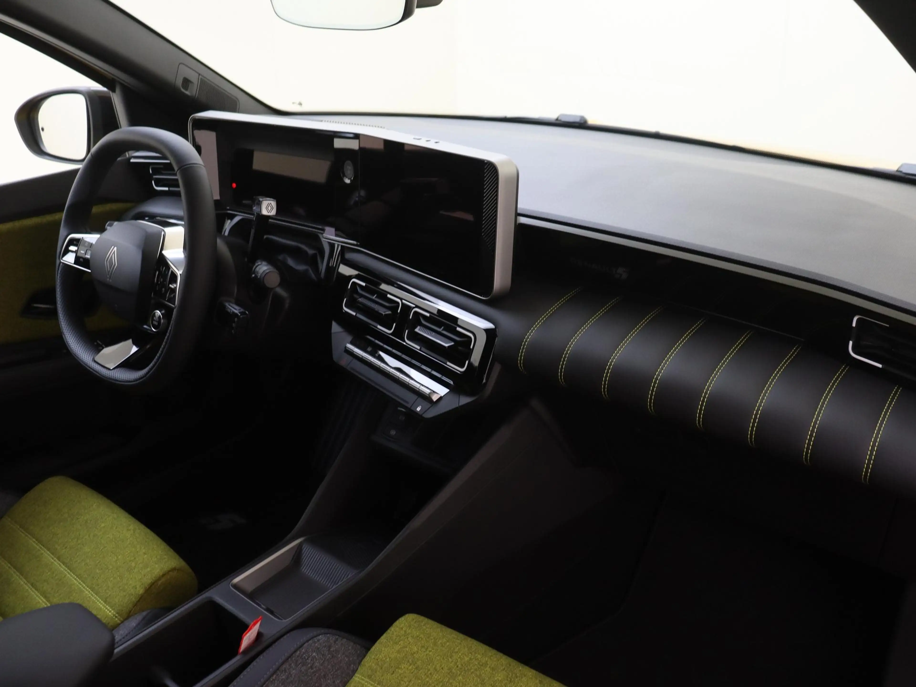 Renault R 5 comfort range iconic cinq 52 kWh 150 PK | Navigati — photo 5