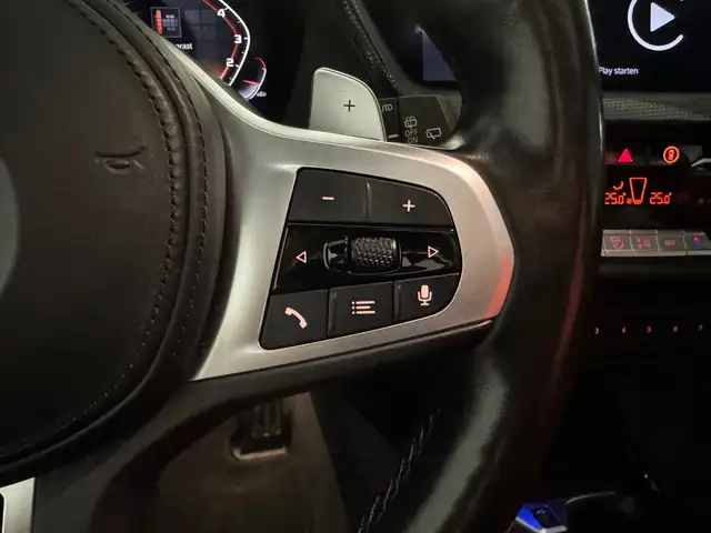 BMW 1 Series view 14