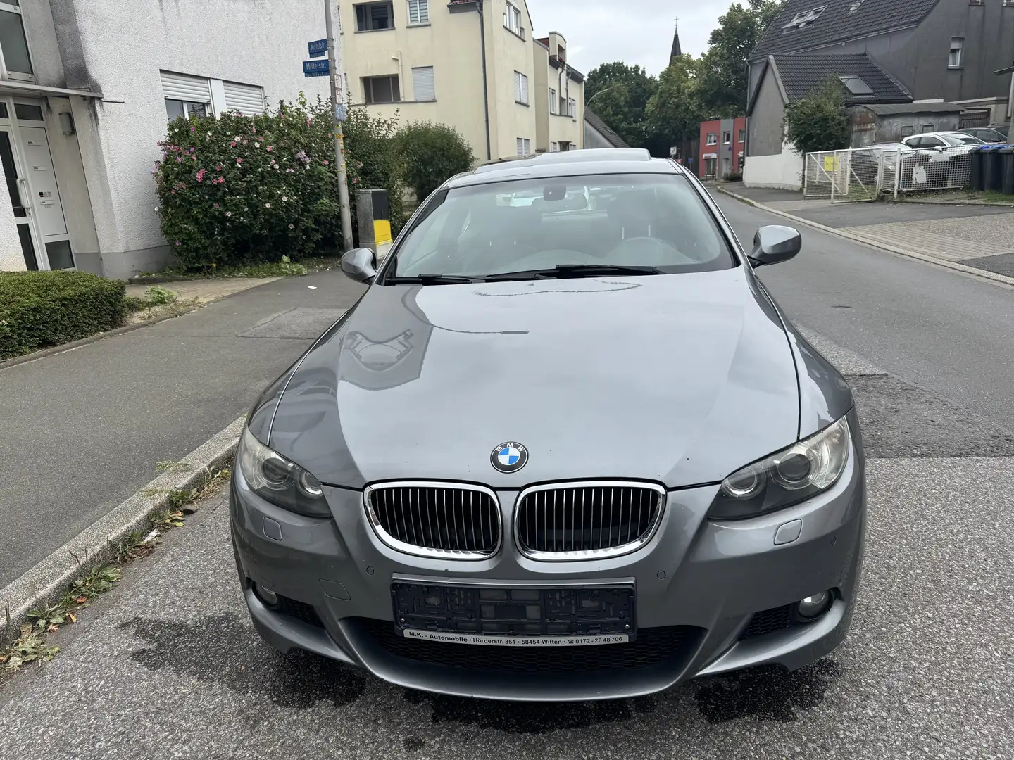 BMW 330 330i xDrive M-Paket Original Schiebedach Automatik Grau - 2